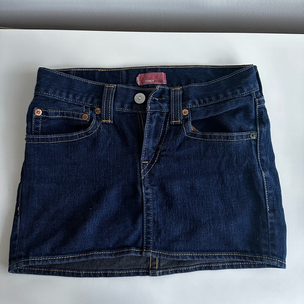 Vintage Levi's denim miniskirt